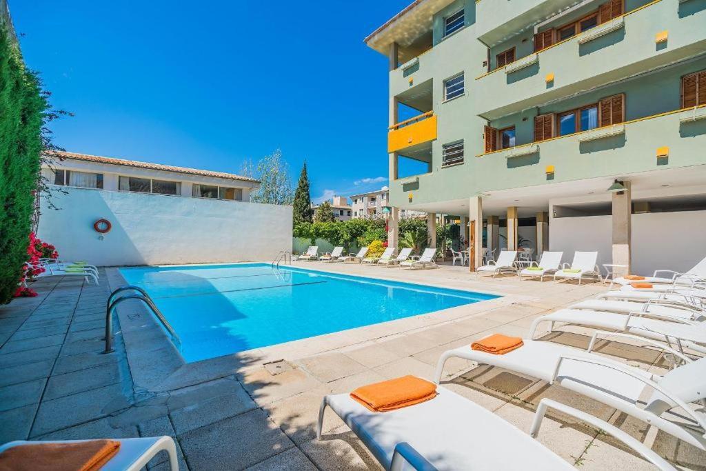 Apartamentos Bressol Port de Pollença Eksteriør billede
