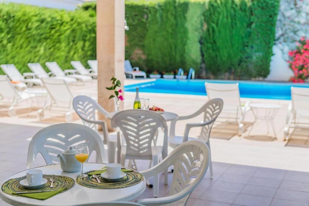 Apartamentos Bressol Port de Pollença Eksteriør billede