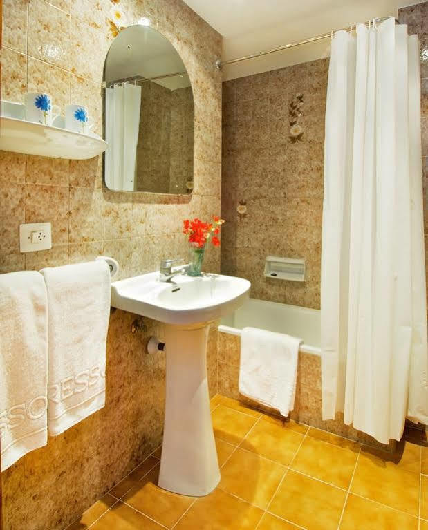 Apartamentos Bressol Port de Pollença Eksteriør billede