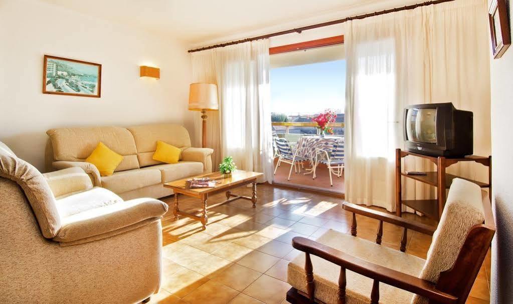 Apartamentos Bressol Port de Pollença Eksteriør billede